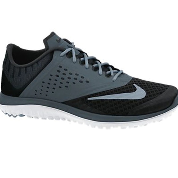Nike Shoes - Nike FS Lite Run 2 Running Shoes Sz 9